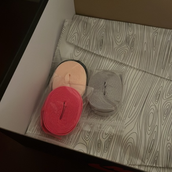 Nike SB x Air Jordan 1 “NYC to Paris” - Picture 4 of 4